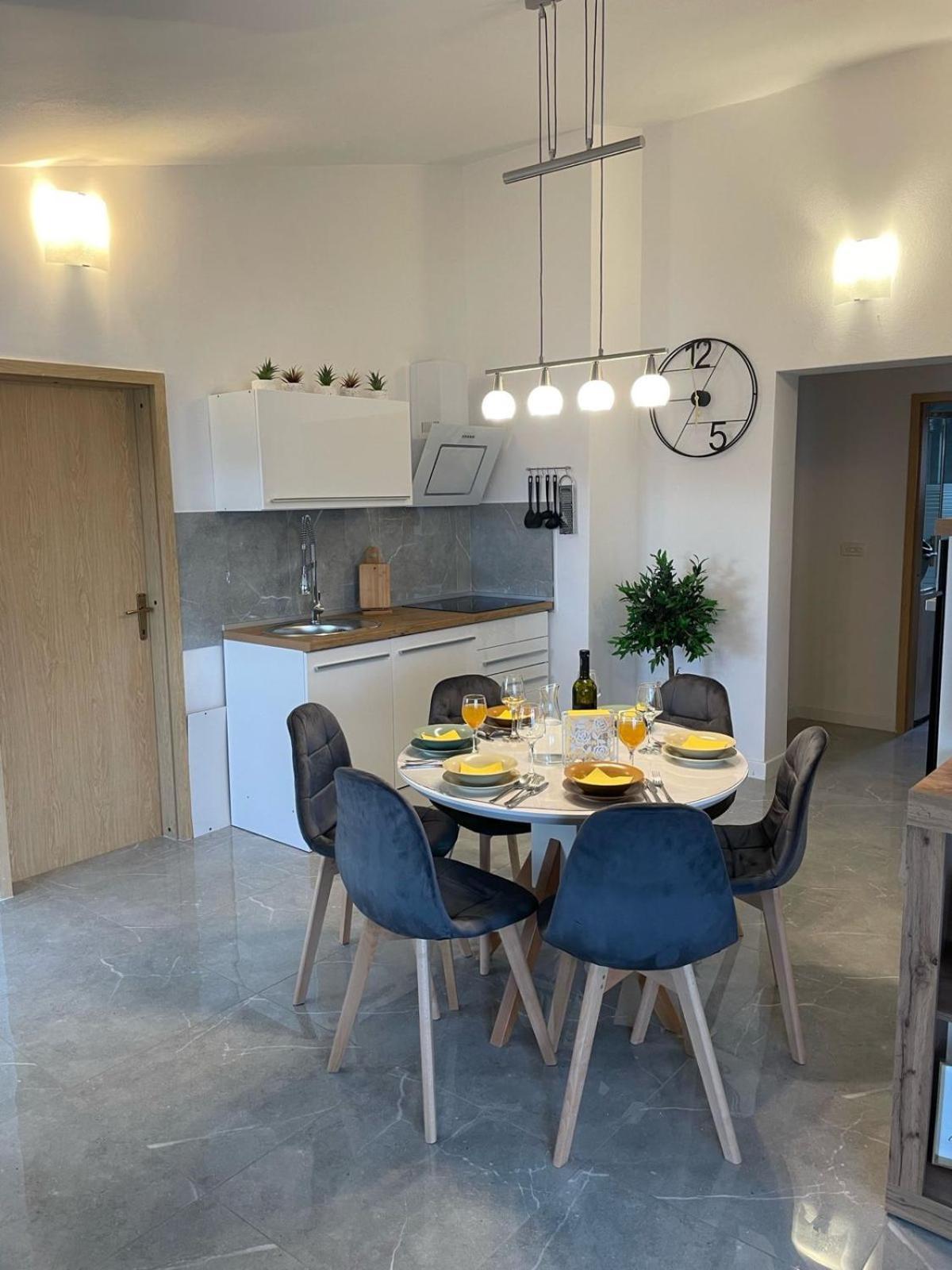 ביבינייה Apartments Mia מראה חיצוני תמונה